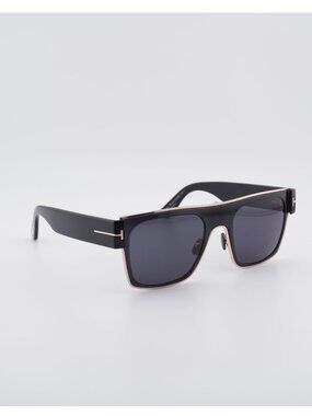 Tom Ford Edwin FT1073 01A Sunglasses Black Square Frame, Smoke Lenses